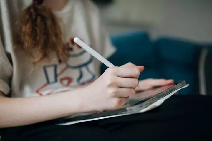 030 - 54908775 Ihr direkter Draht zu uns bei Fragen und Notfällen